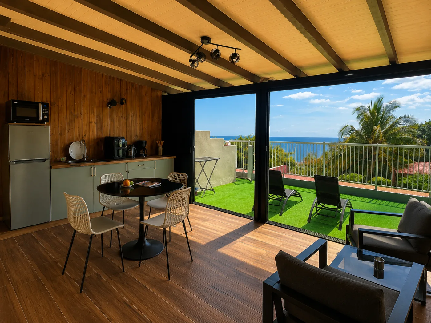 Appartement Hibiscus à Bouillante avec salon, terrasse et vue mer en Guadeloupe